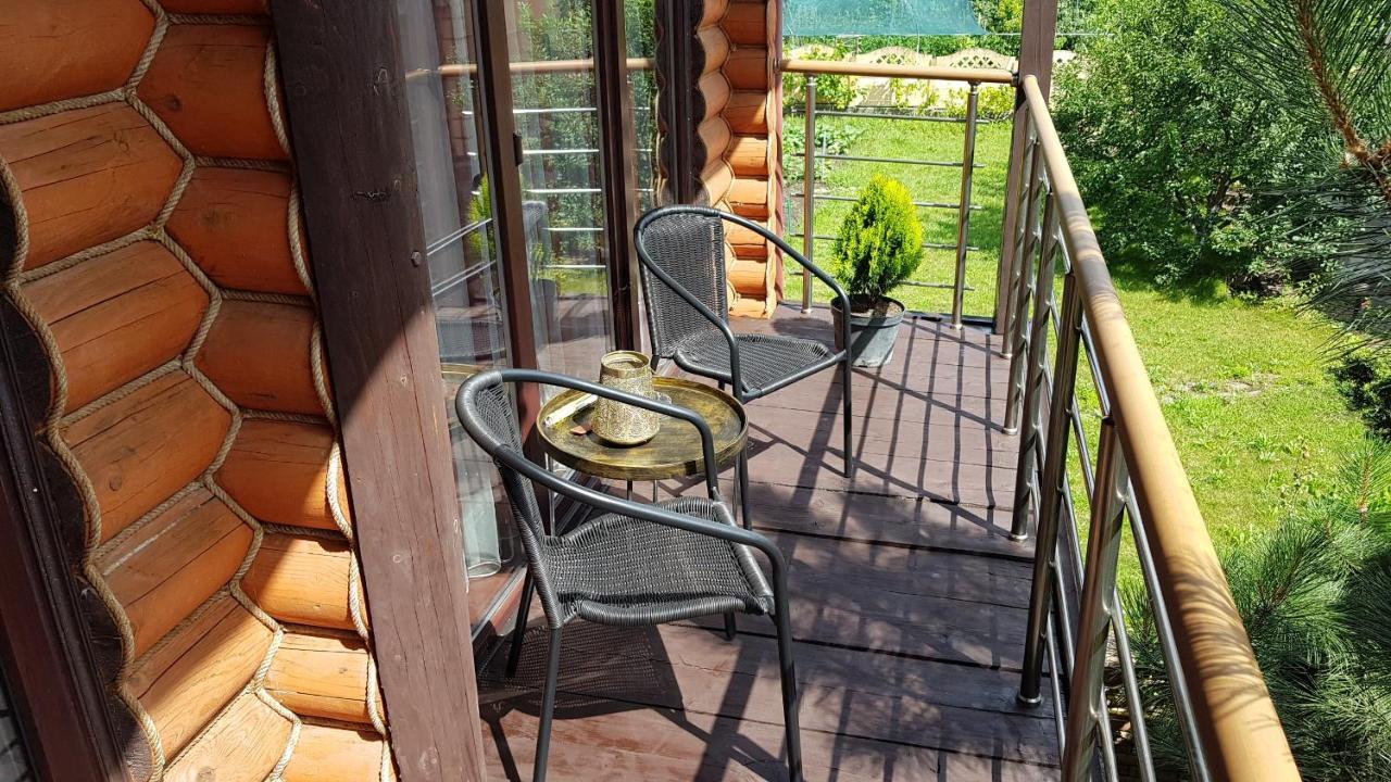 Luxury Villa With Pool And Sauna Chernivtsi Bagian luar foto